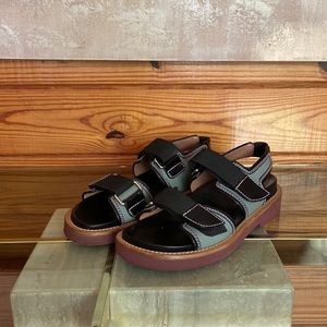 Marni Velcro Fussbett Sandals